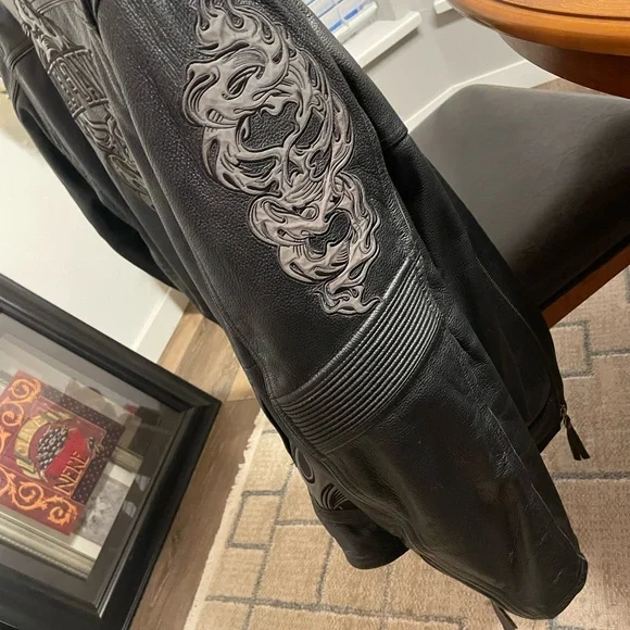 SOLD Harley Leather Jacket - Black - Picture 2 of 9